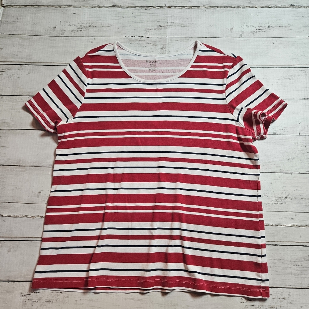 White Stag Red And White Striped‎ Shirt Size XL